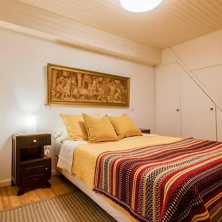 Do Infante Apartment Tomar