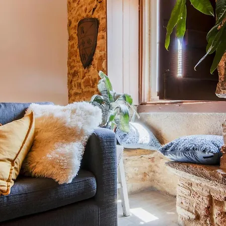 Do Infante Apartment